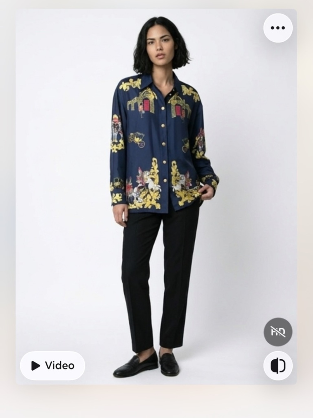 Vintage Escada 100% silk royals blouse
